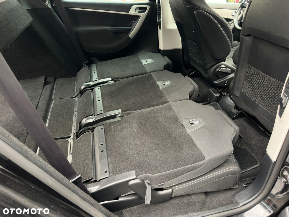 Citroën C4 Picasso 1.6 HDi FAP Style - 18