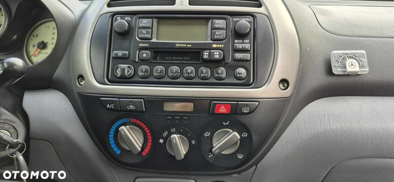 Toyota RAV4 2.0 VVT-i 4x4 - 16
