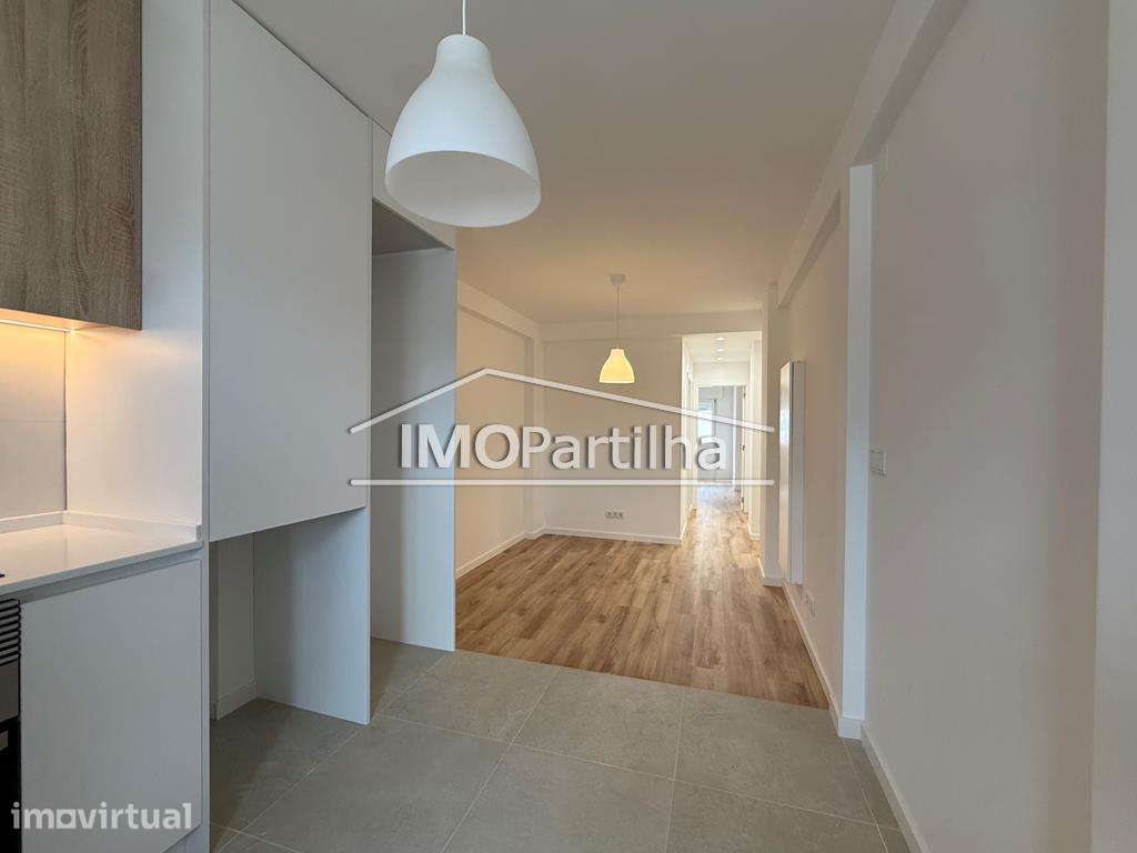 Apartamento T1
Reboleira - Amadora - Grande imagem: 5/10