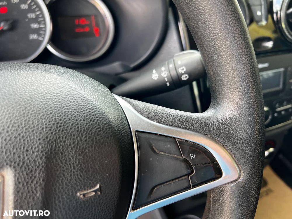 Dacia Lodgy 1.5 Blue dCi Laureate - 24
