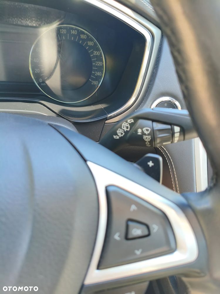 Ford Mondeo Vignale 2.0 TDCi Bi-Turbo PowerShift - 15