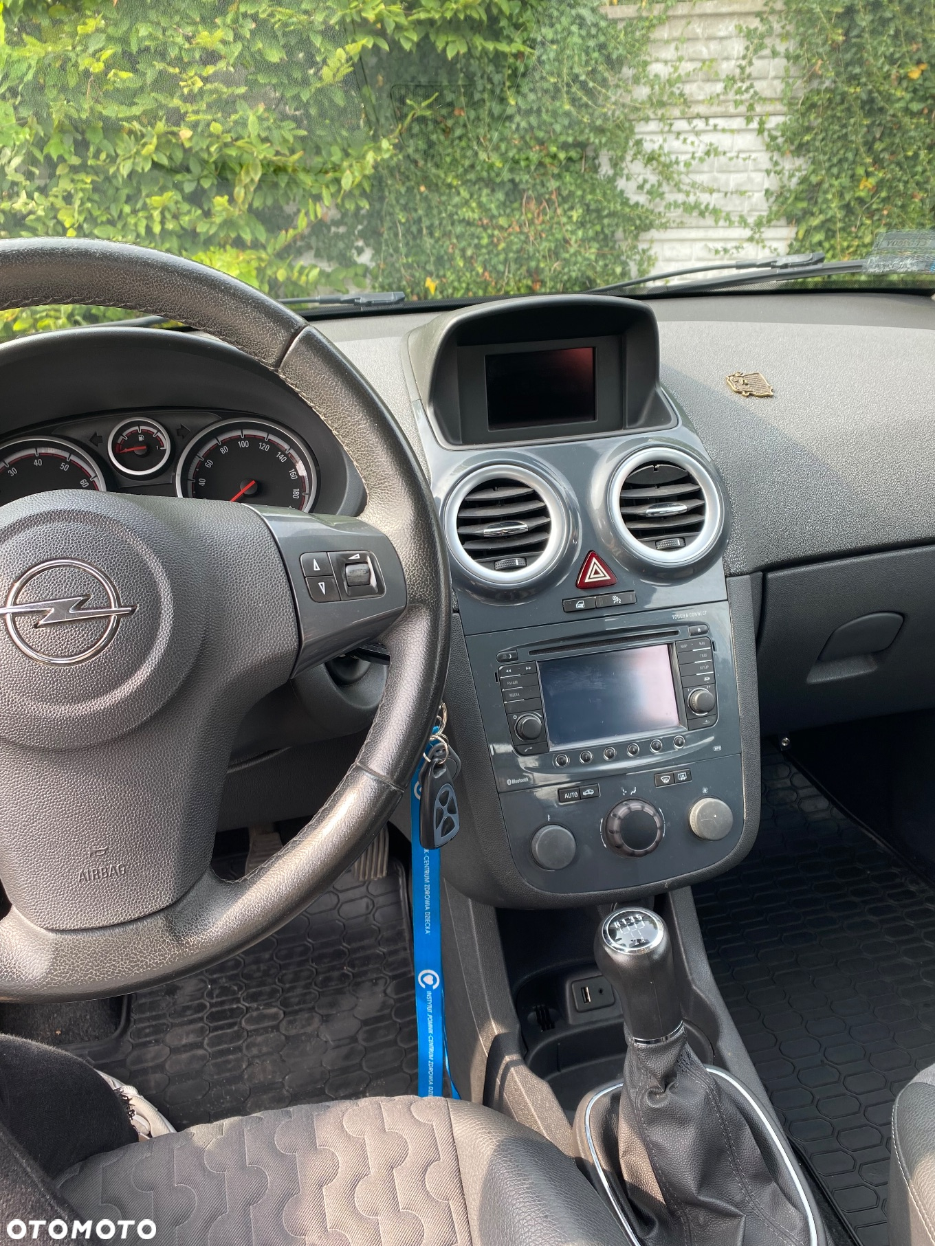 Opel Corsa - 16