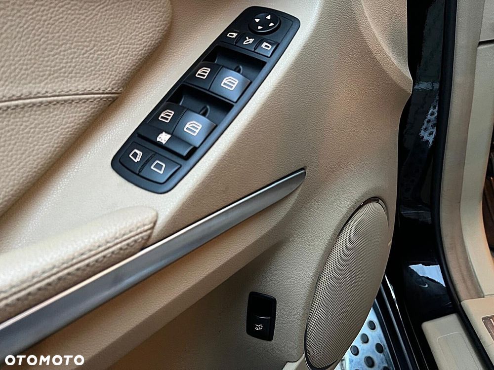 Mercedes-Benz GL 420 CDI - 25