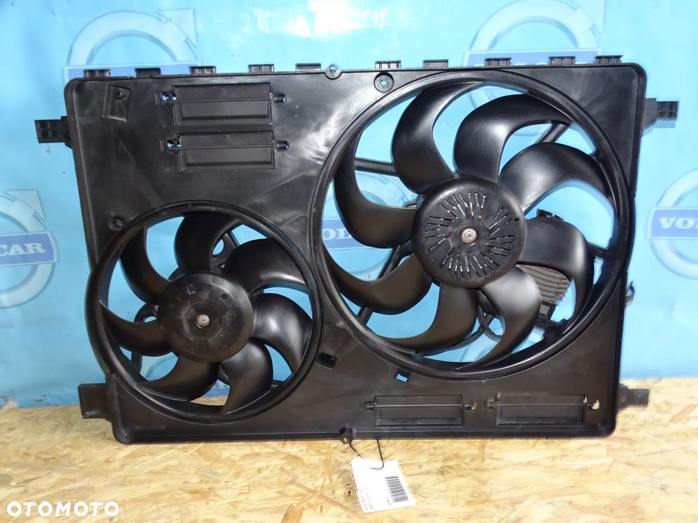 WENTYLATOR CHŁODNICY VOLVO XC60 14-17 31338823 - 1