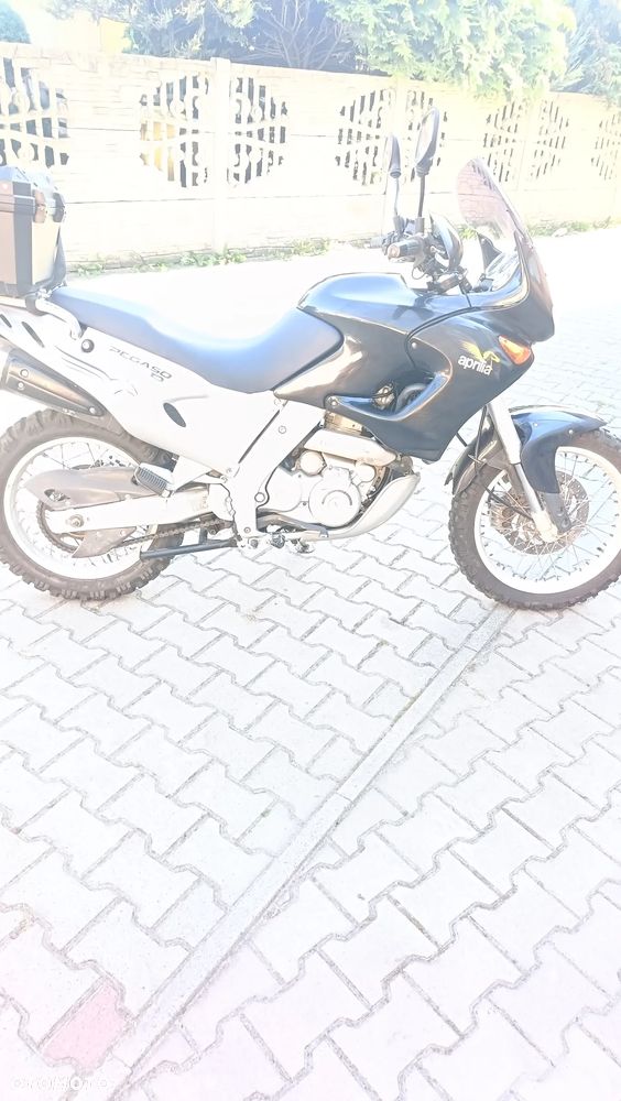 Aprilia Pegaso - 4