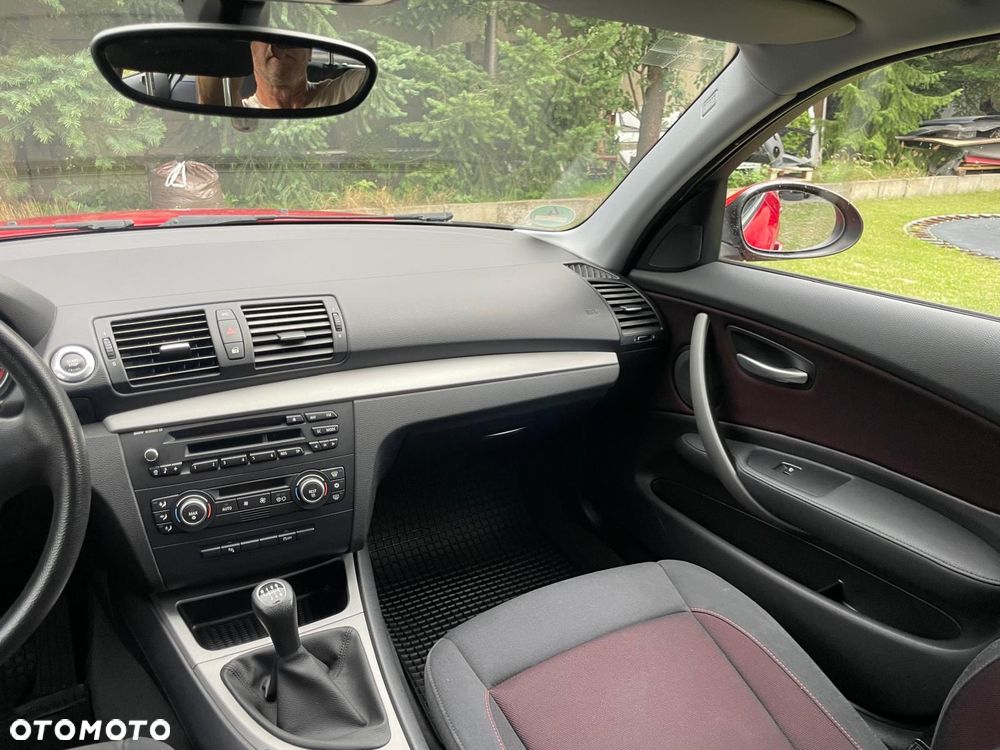 BMW Seria 1 118i - 8