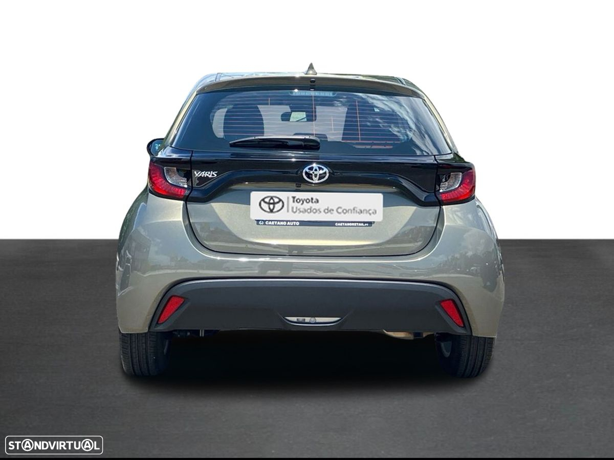 Toyota Yaris 1.0 VVT-i Comfort Plus - 4
