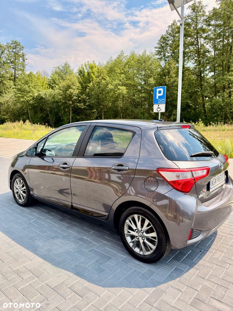 Toyota Yaris 1.5 Selection CVT - 5