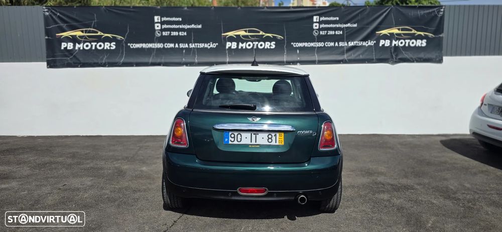 MINI 3 Portas Cooper D - 23