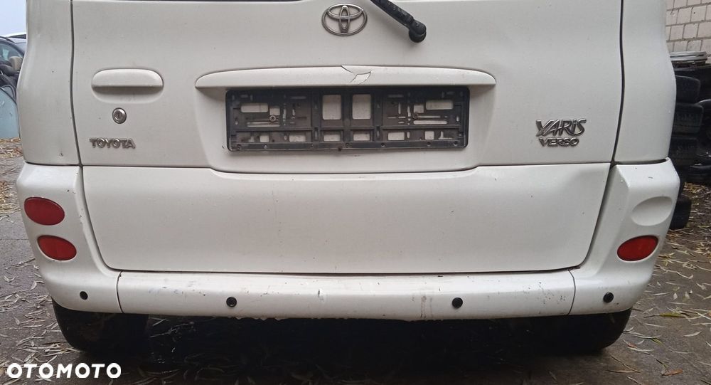 Zderzak tył na czujniki Toyota Yaris Verso 2002 lak. 068 - 3