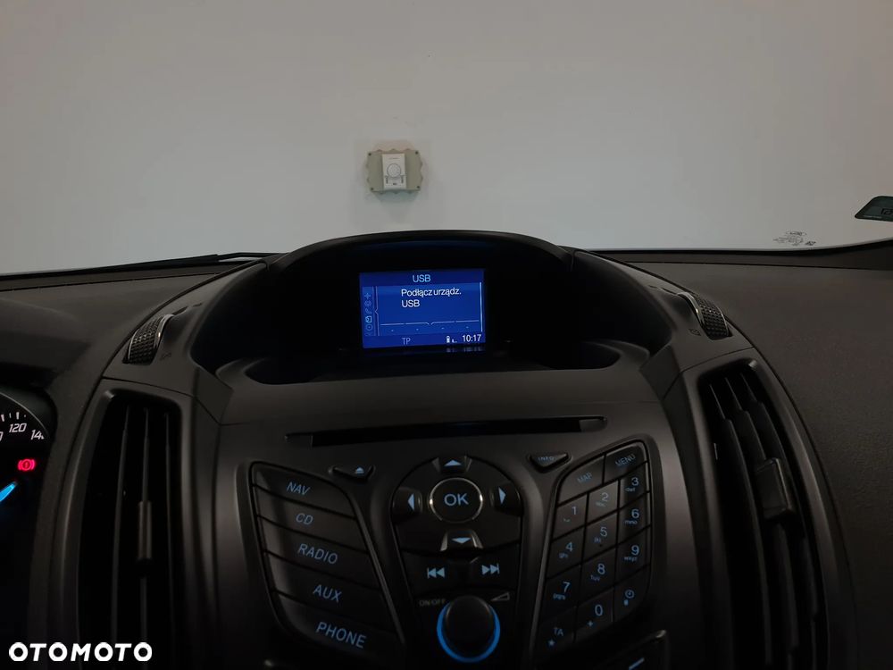 Ford Kuga - 16