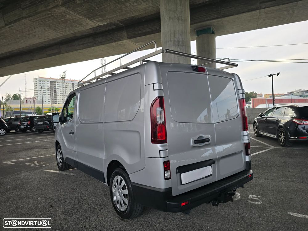 Renault Trafic - 18