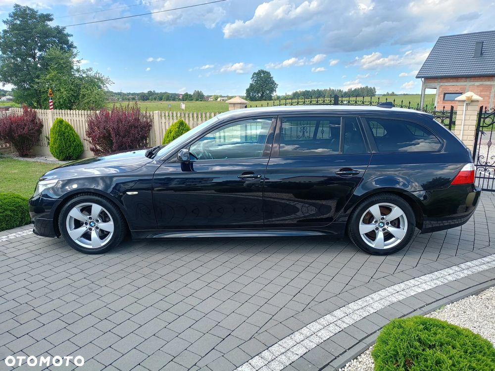 BMW Seria 5 520d Edition Sport - 12