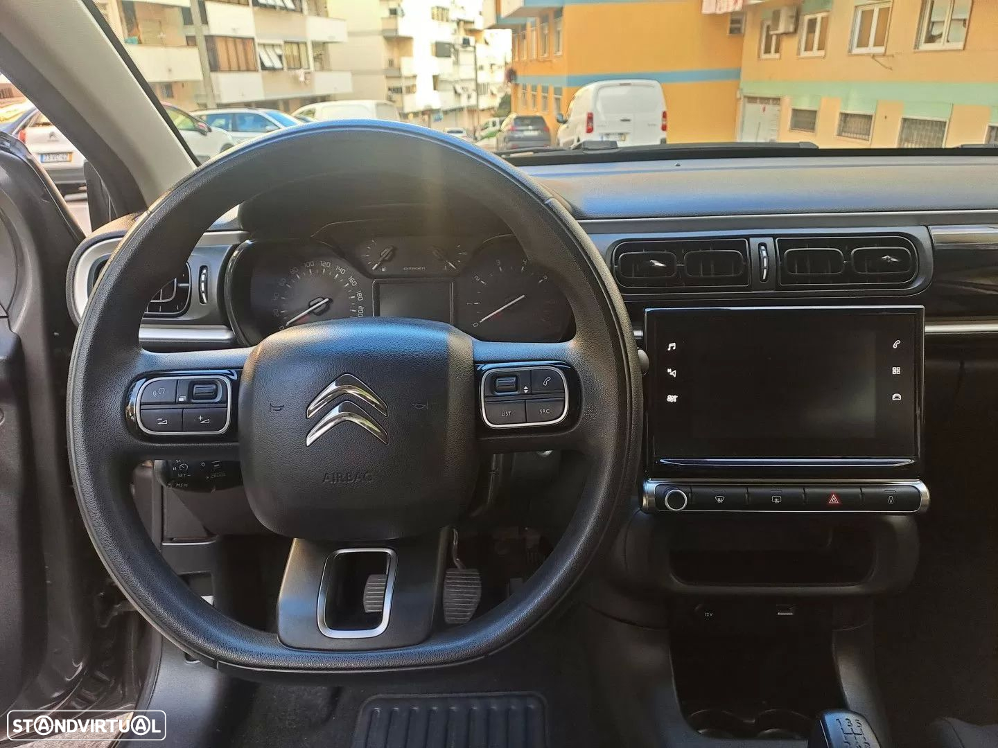 Citroën C3 1.2 PureTech Shine - 12