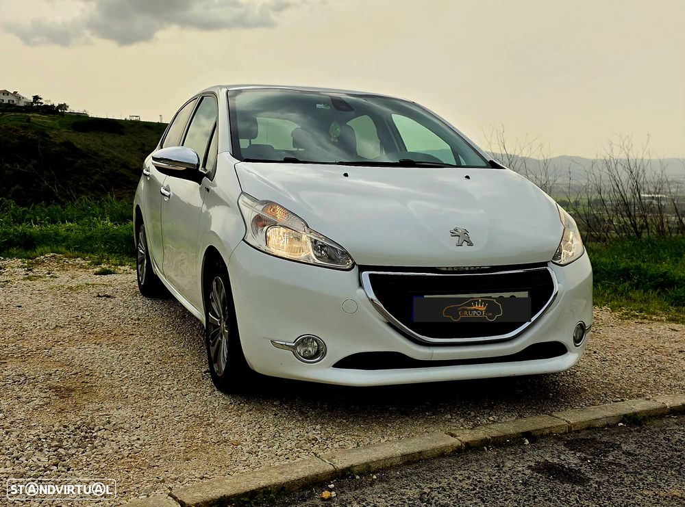 Peugeot 208 1.6 BlueHDi Style - 1