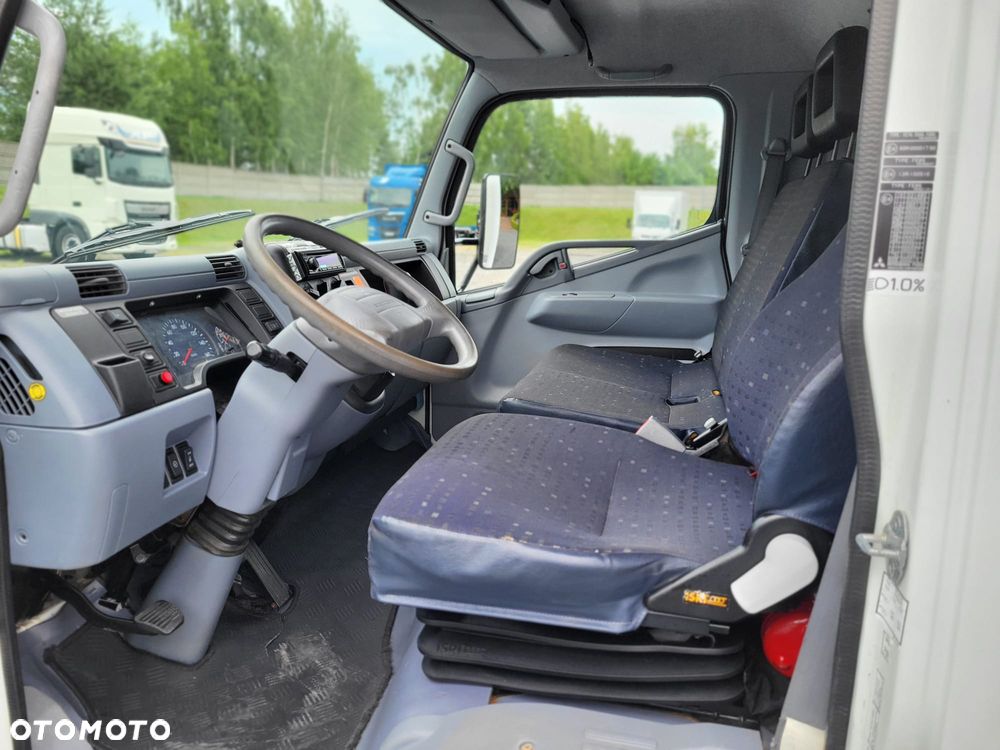 Mitsubishi Fuso Canter 7C18 Kontener + Winda Stan Bardzo Dobry - 16