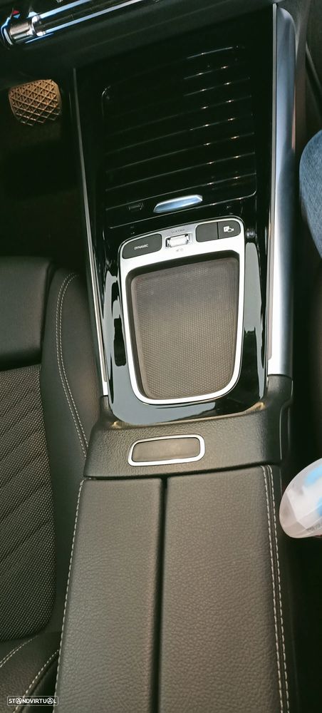 Mercedes-Benz GLA 180 d 8G-DCT Progressive Advanced - 24