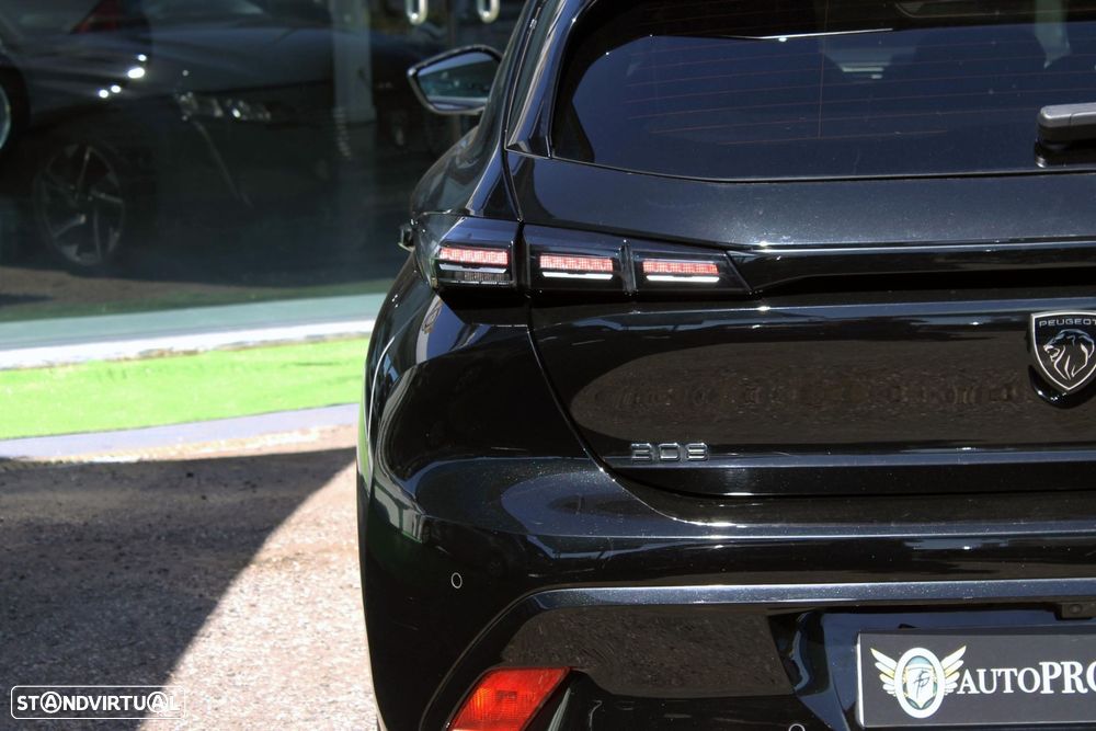 Peugeot 308 1.2 PureTech Allure EAT8 - 43