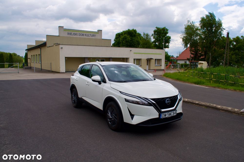 Nissan Qashqai 1.3 DIG-T MHEV Acenta Xtronic - 3