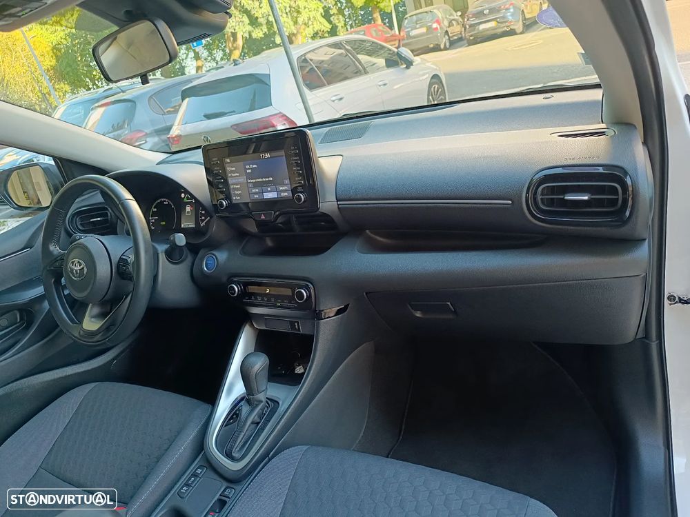 Toyota Yaris 1.5 HDF Comfort - 22