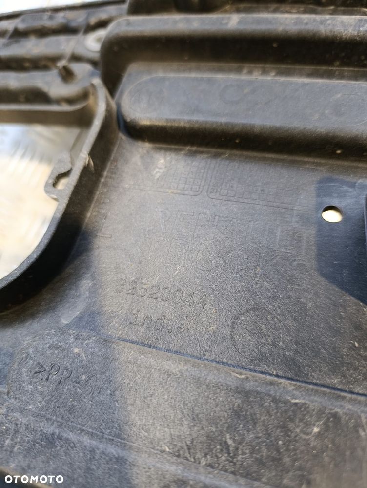 zderzak narożnik lampy renault gama d 82528044 - 2