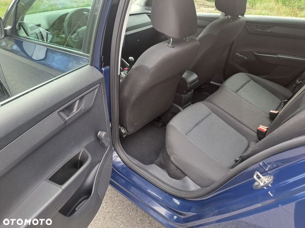 Skoda Fabia 1.0 MPI Cool Plus - 23