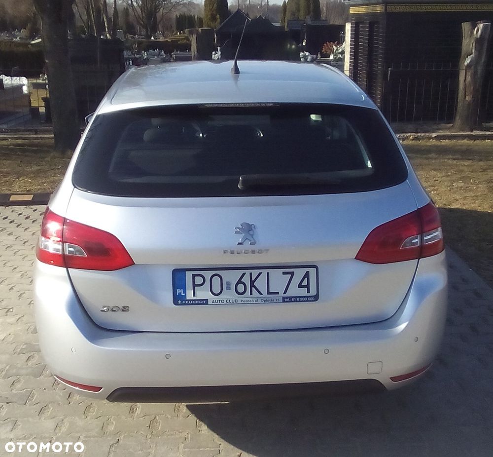 Peugeot 308 - 4