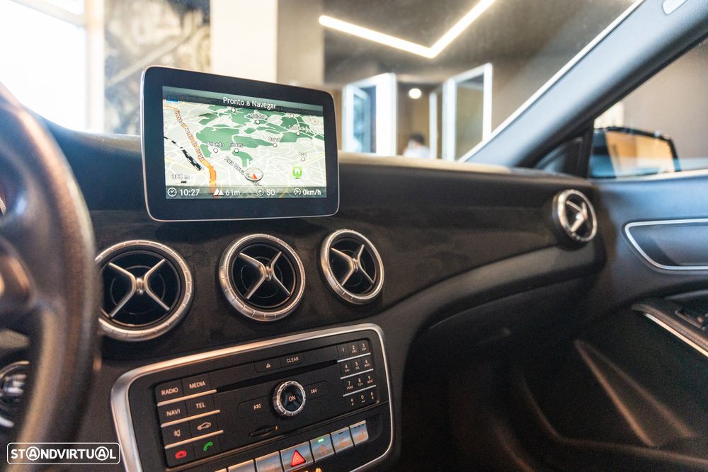 Mercedes-Benz CLA 220 d 7G-DCT Urban - 7