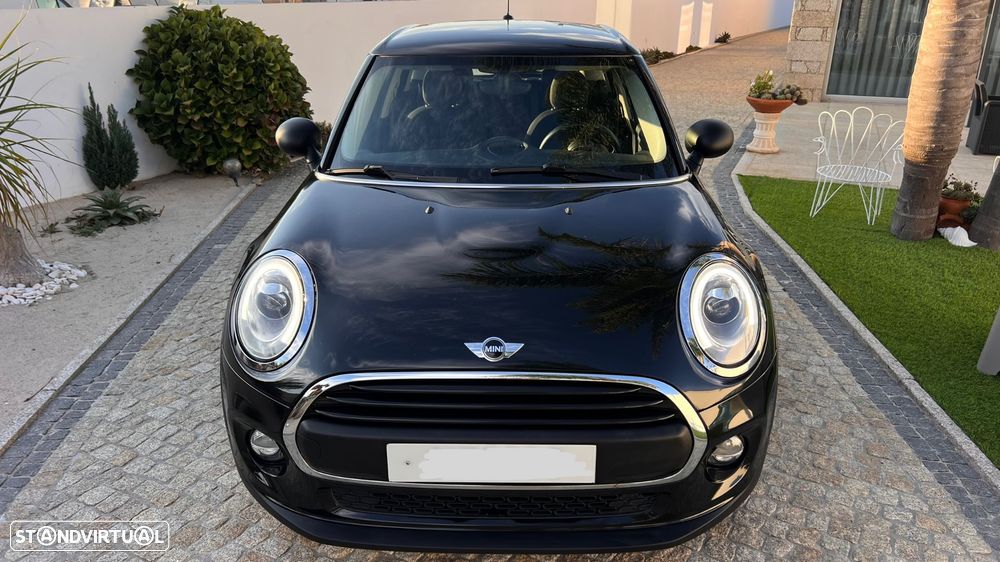 MINI 5 Portas Cooper D - 2