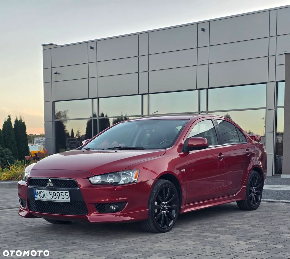 Mitsubishi Lancer - 2