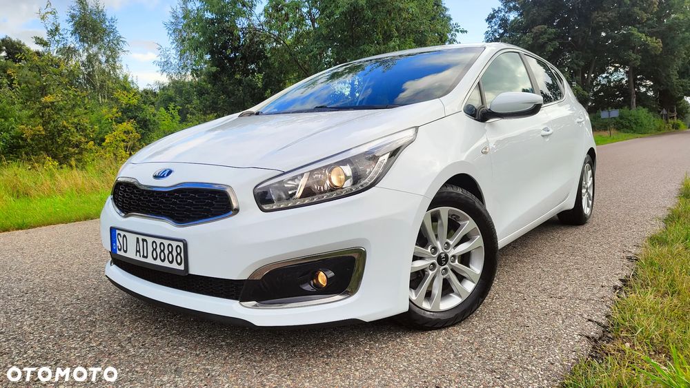 Kia Ceed 1.6 GDI Business Line - 20