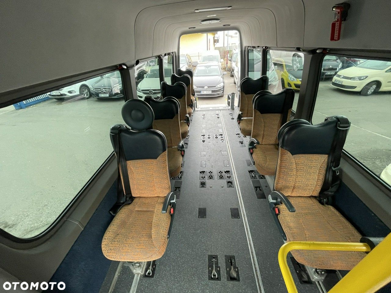 Mercedes-Benz Sprinter - 2
