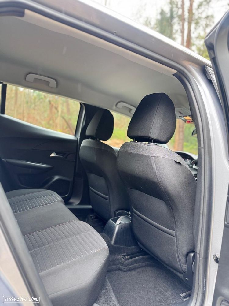 Peugeot 2008 PureTech 100 Stop&Start Active Pack - 17