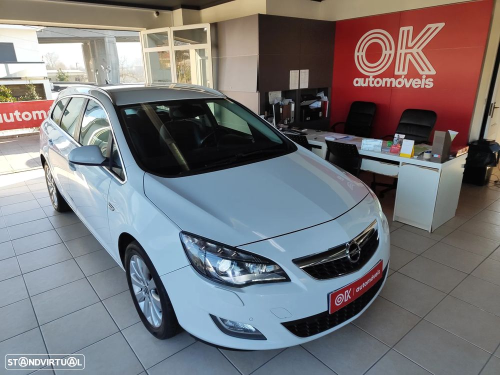 Opel Astra Sports Tourer 1.7 CDTI DPF ecoFLEX S&S Innovation - 2