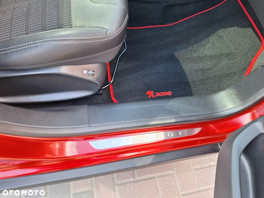 Peugeot 2008 1.6 BlueHDi Allure - 35