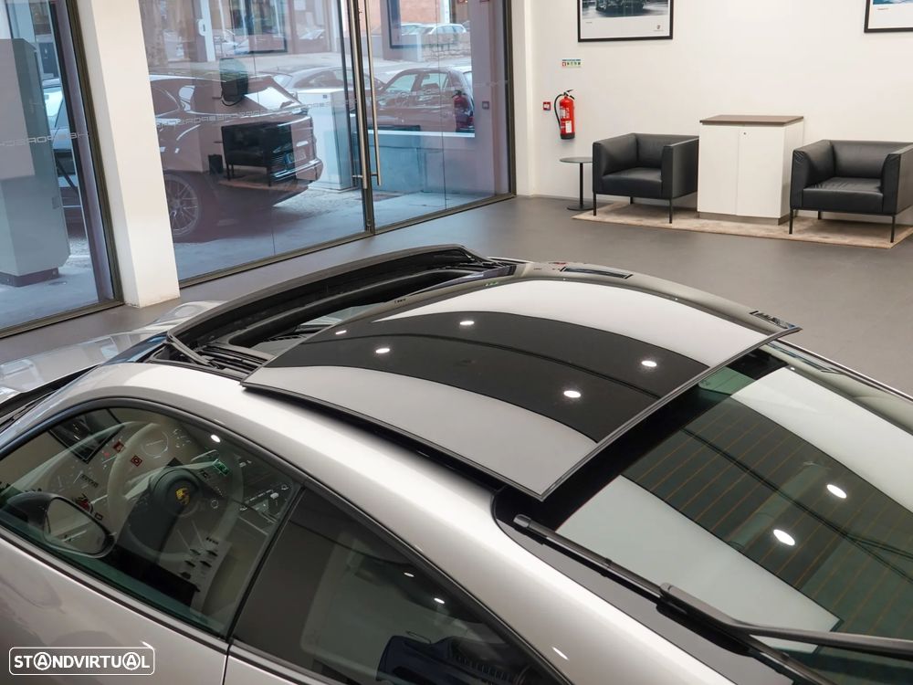 Porsche 911 (992) Carrera GTS PDK - 14