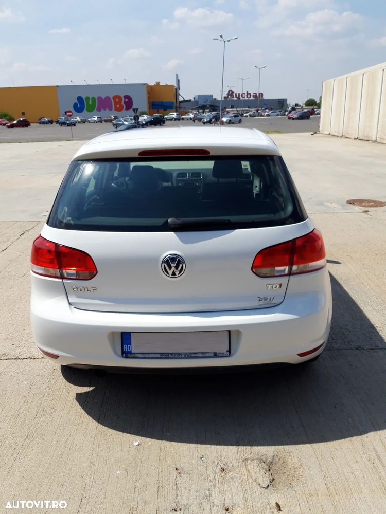Volkswagen Golf 1.6 TDI DPF Trendline - 3