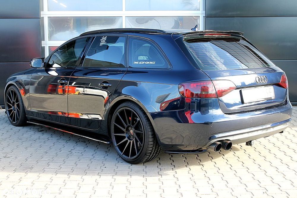 Audi A4 Avant - 4