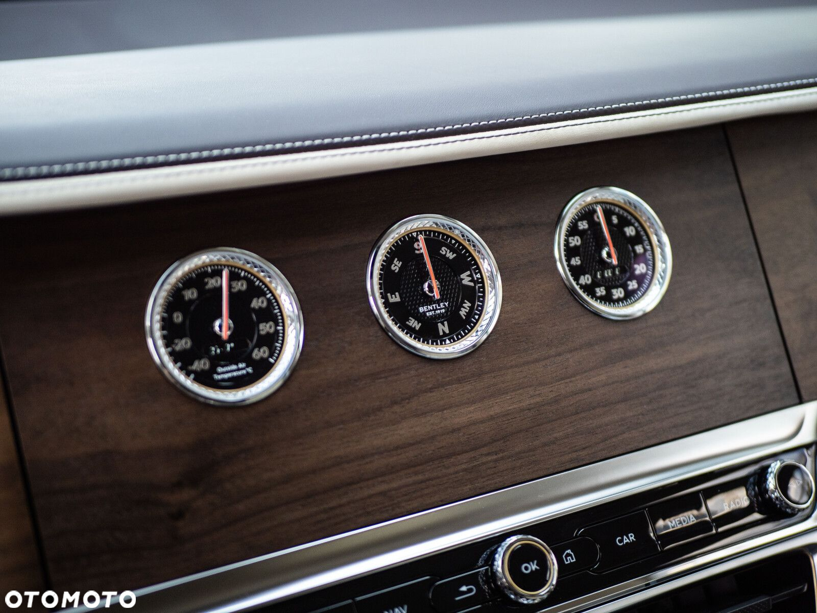 Bentley Flying Spur - 18