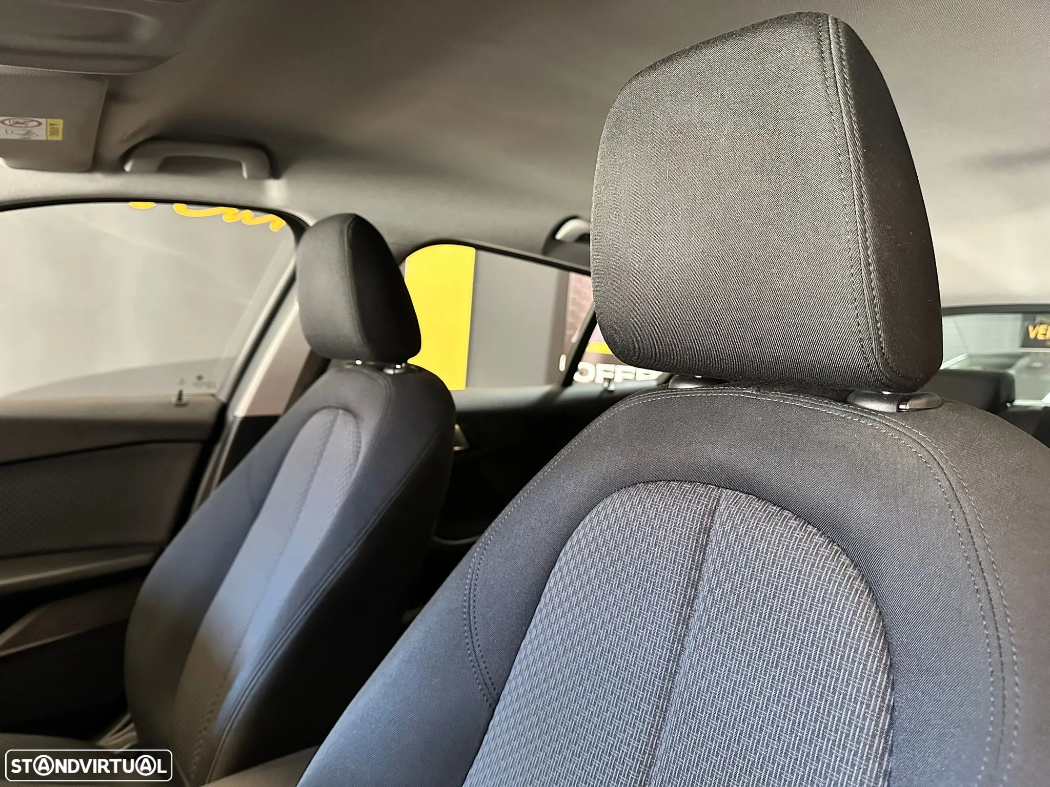 BMW 116 d Advantage Auto - 25