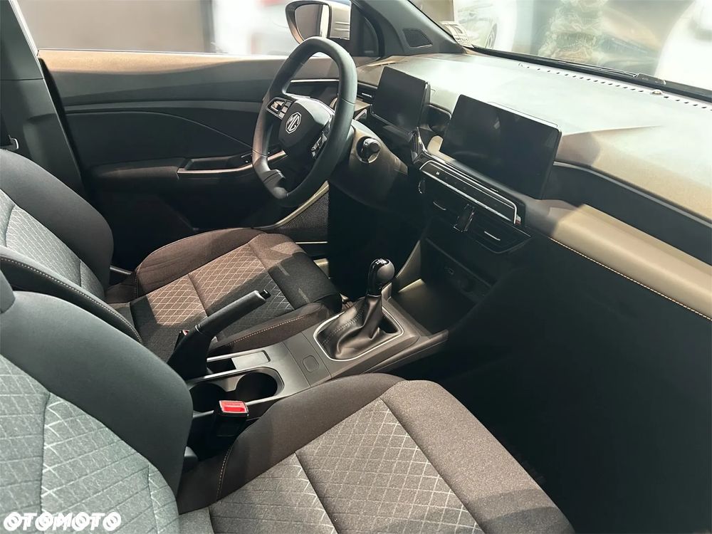 MG MG3 1.5 Excite - 17