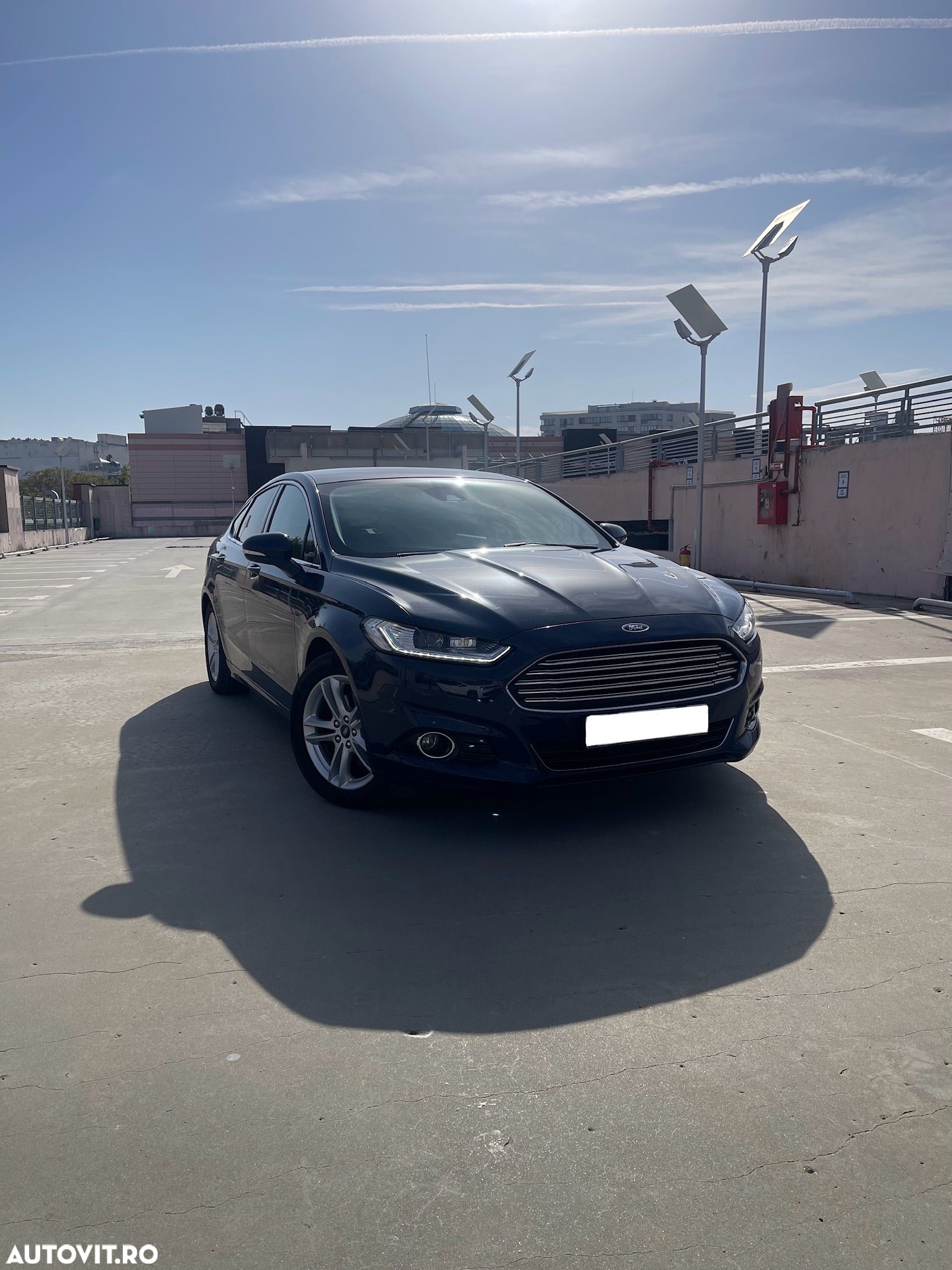 Ford Mondeo 2.0 TDCi Powershift Trend - 1