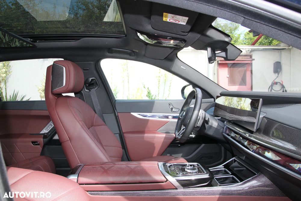 BMW Seria 7 - 37