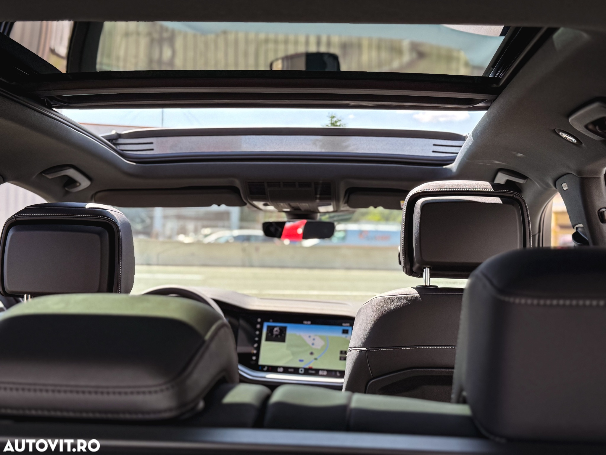 Volkswagen Touareg V6 TDI 4MOTION R-Line - 8