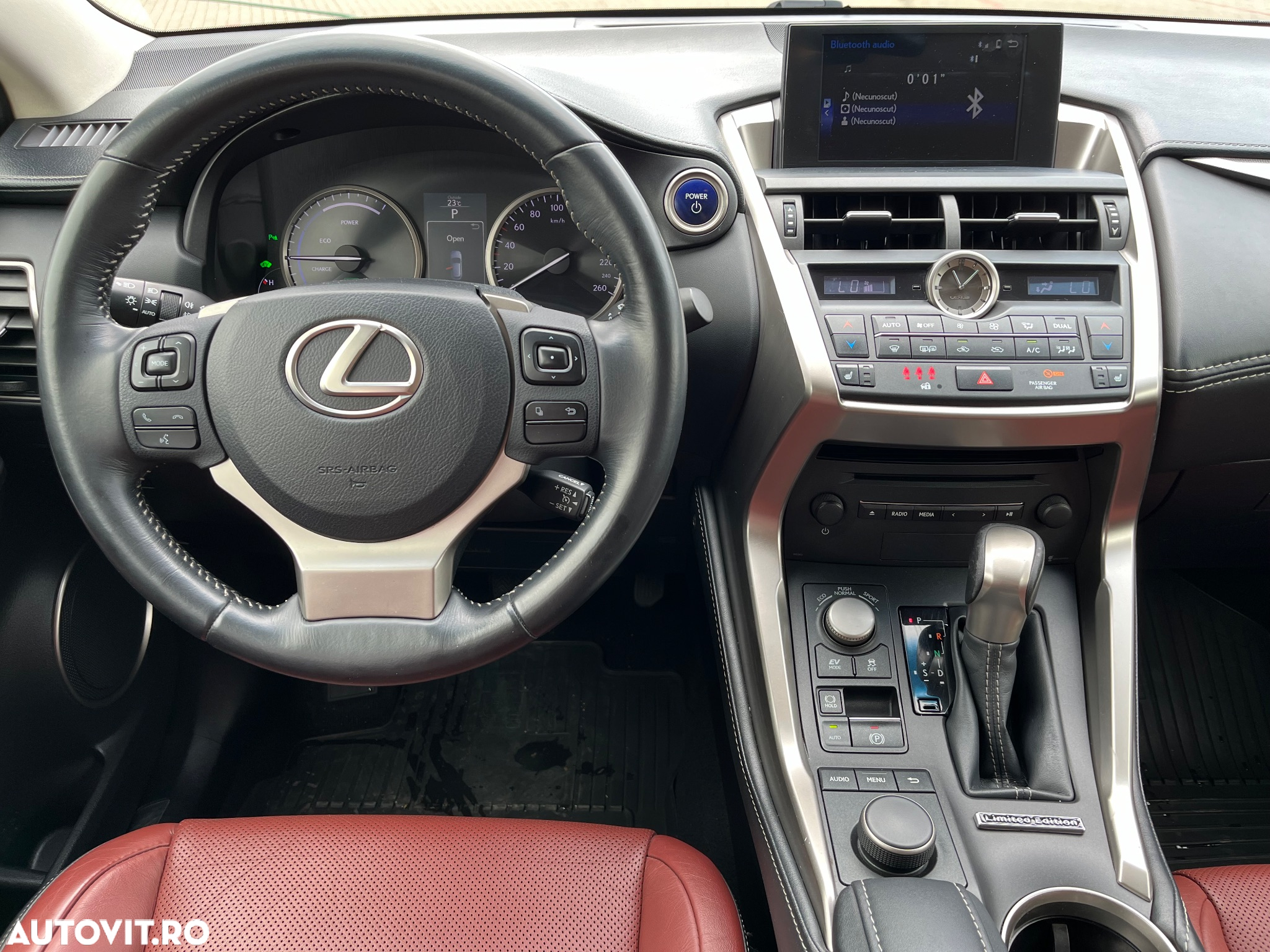 Lexus Seria NX 300h AWD Executive Plus - 13