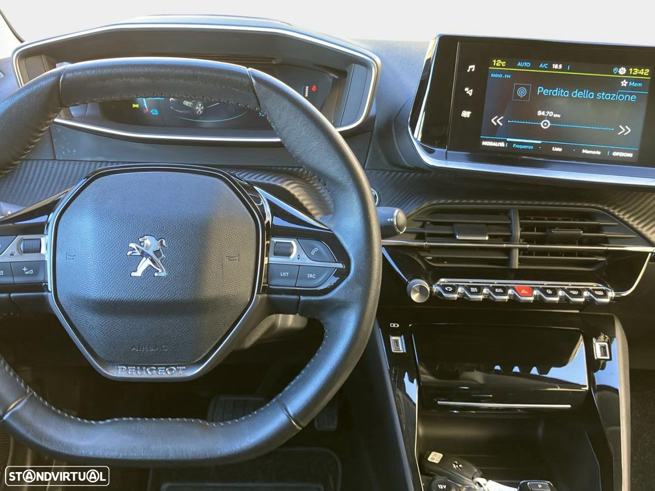 Peugeot e-208 50 kWh Allure - 10