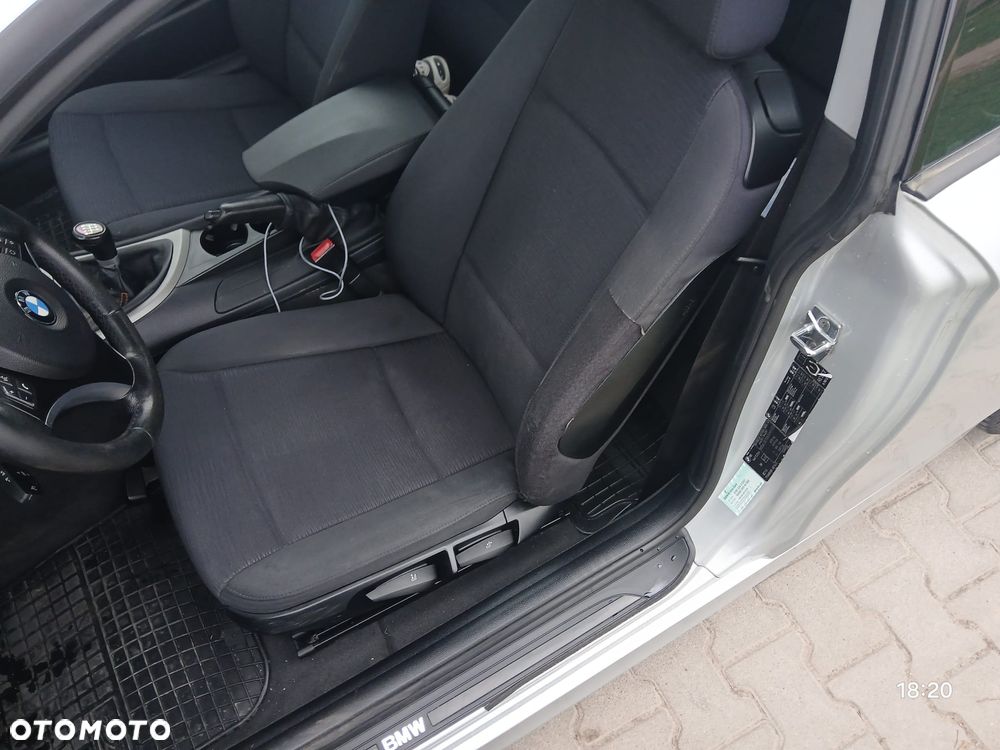 BMW Seria 1 118d - 10
