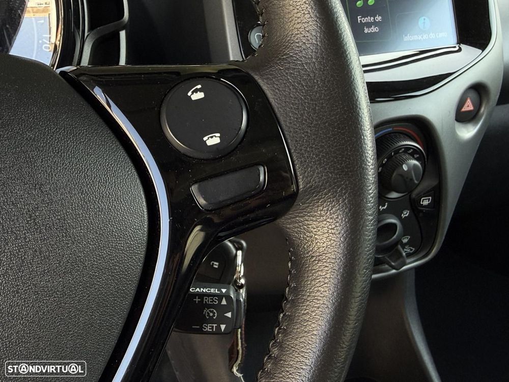 Toyota Aygo 1.0 X-Play+X-Touch - 23