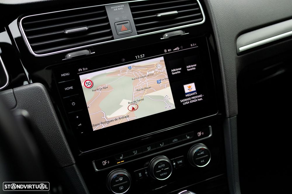 VW Golf 2.0 TDI GTD DSG - 34