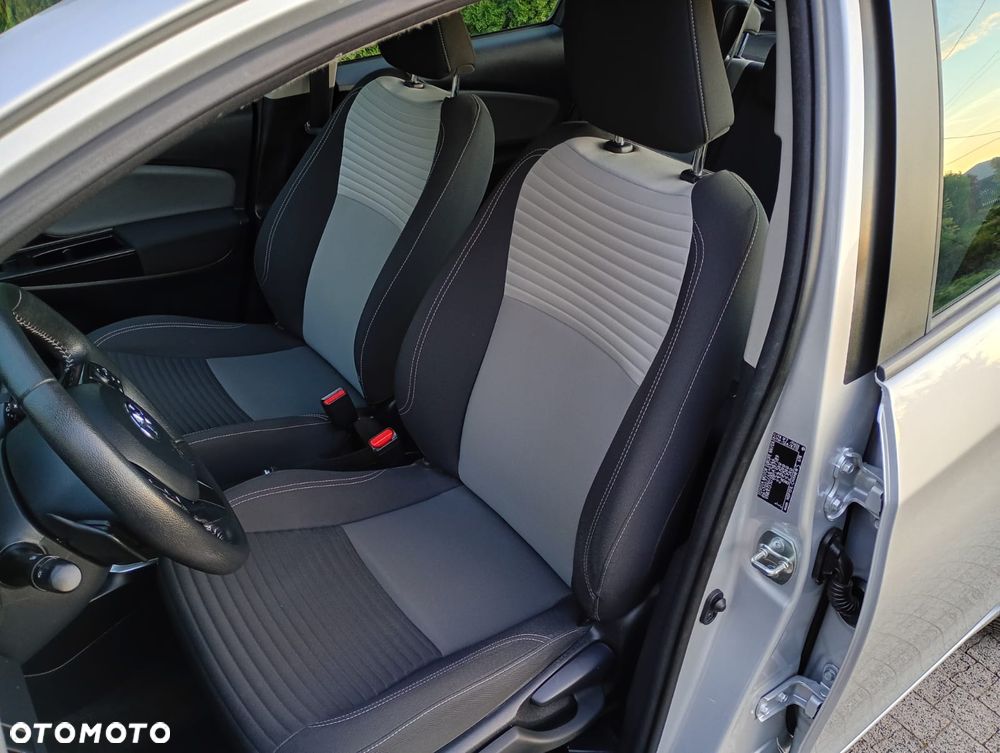 Toyota Yaris - 18